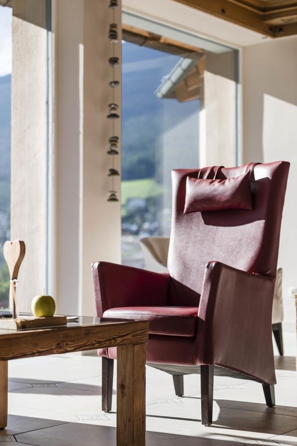ホテル Rainell Dolomites Retreat オルティゼーイ エクステリア 写真